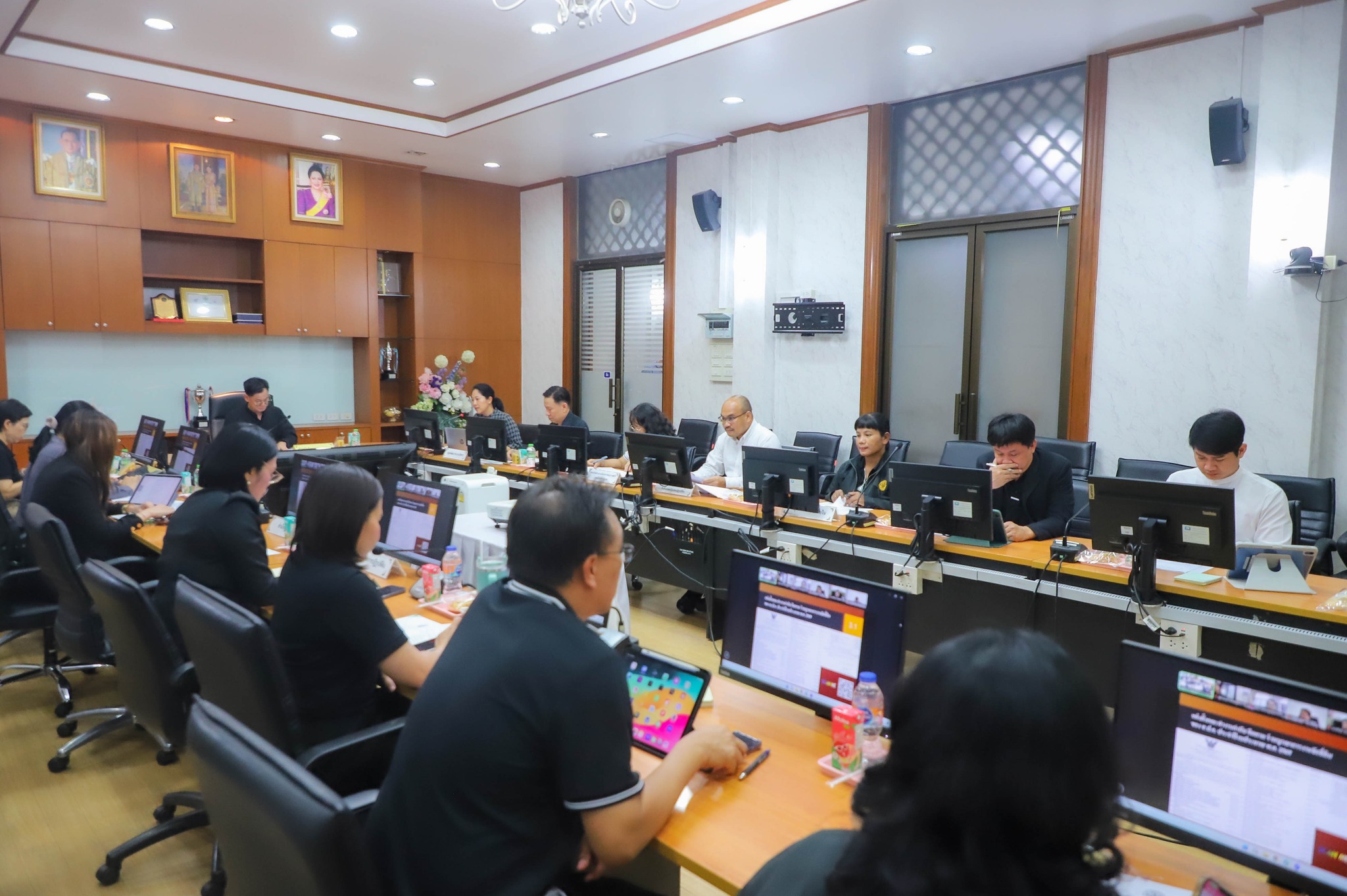 title - ประชุมคณะทำงานกำกับ ติดตาม ร่วมบูรณาการงานจัดที่ดินของสำนักงานการปฏิรูปที่ดินเพื่อเกษตรกรรม (ส.ป.ก.) พร้อมมีการประชุมผ่านระบบออนไลน์ ครั้งที่ 1/2569